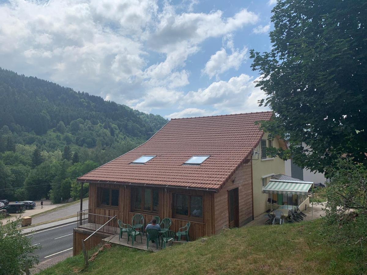 Gite De L'Ours La Bresse Exteriör bild